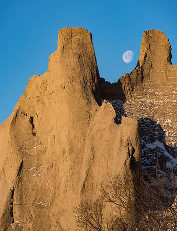 Moon at the Bluffs