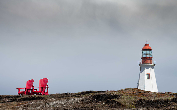 Red Pair at the Point